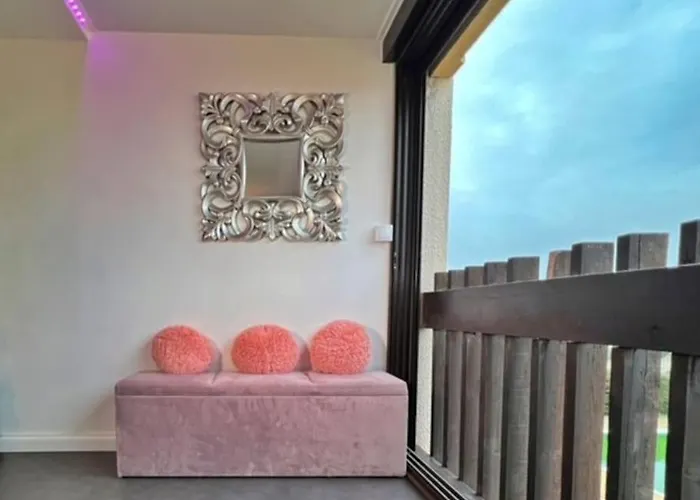 317, Port Venus Au Village Naturiste Apartment *